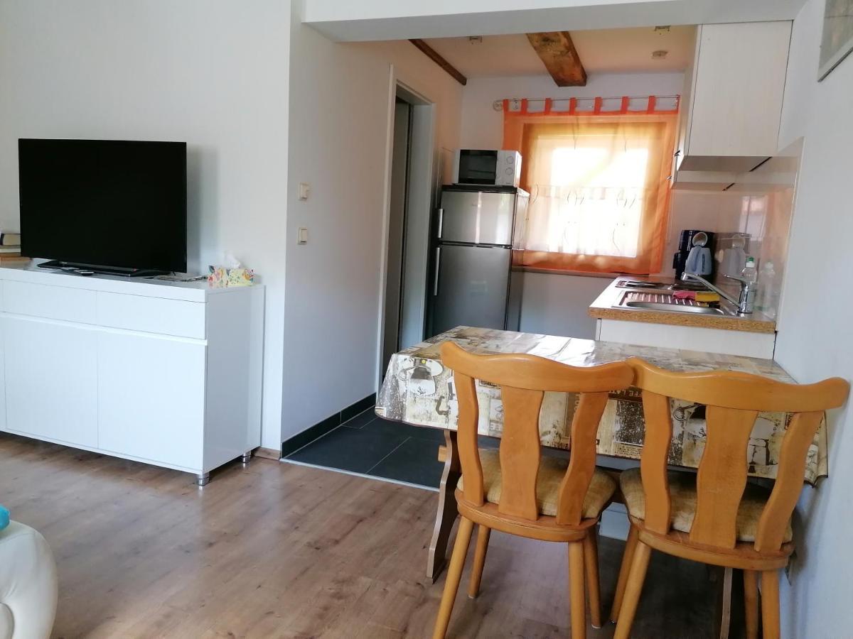 Ferienwohnung Max Schirgiswalde-Kirschau エクステリア 写真