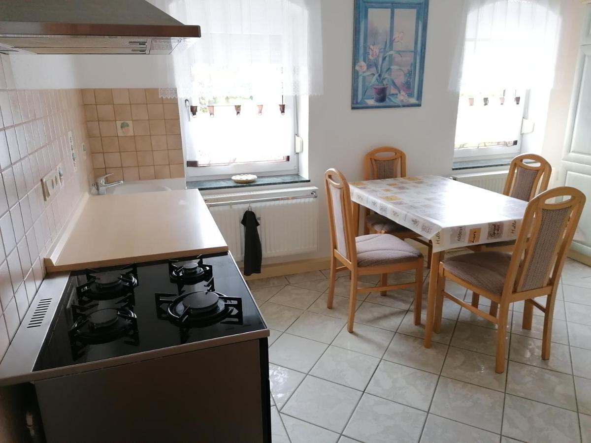 Ferienwohnung Max Schirgiswalde-Kirschau エクステリア 写真